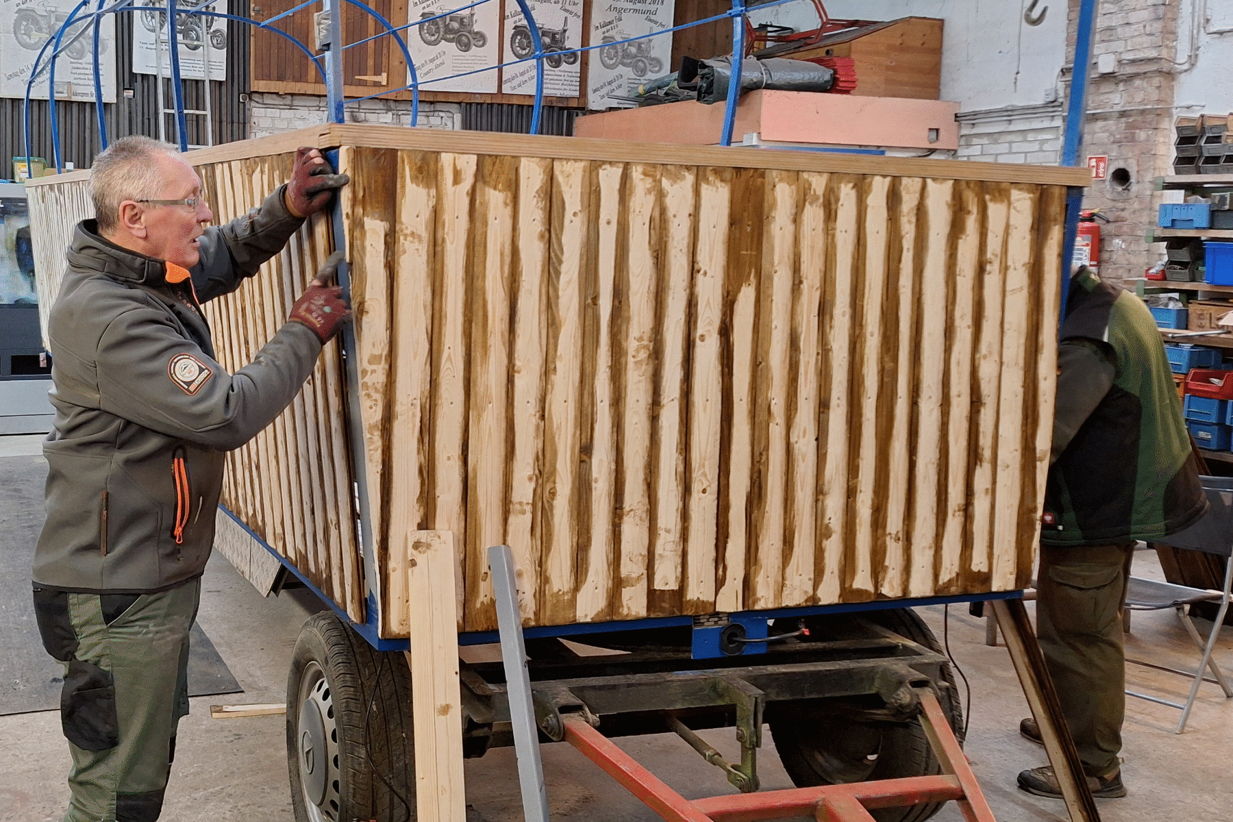 07_Holzbretter_Montage